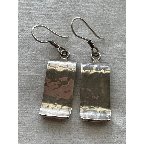 Estate Jewelry - 925 Sterling Silver Hammered Rectangle Dangle Drop Earrings Vintage Estate Jewel
